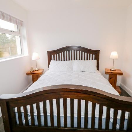 Villa 19A Lismenary Road Ballyclare Esterno foto