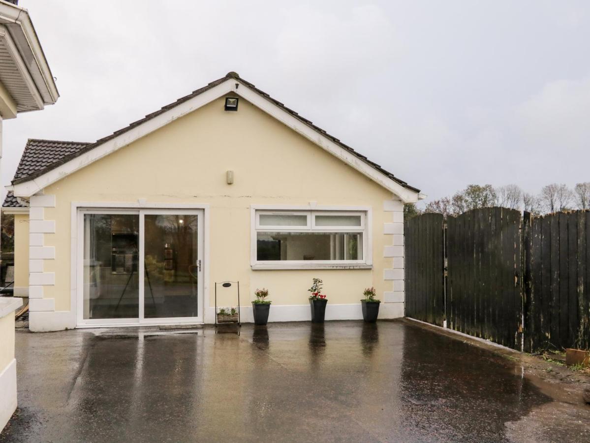 Villa 19A Lismenary Road Ballyclare Esterno foto